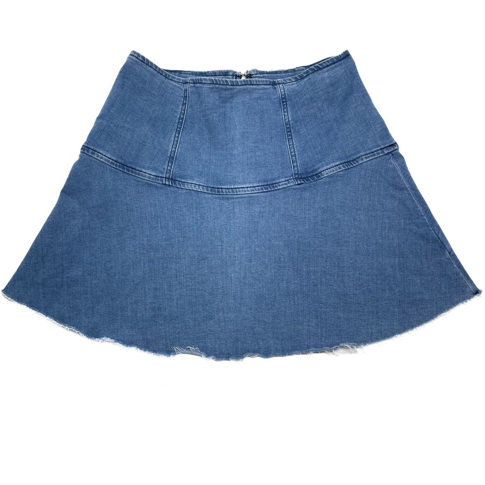 Free People We The Free Mini Skirt Sz 8 Stretch Flare Frayed Viscose Lightweight